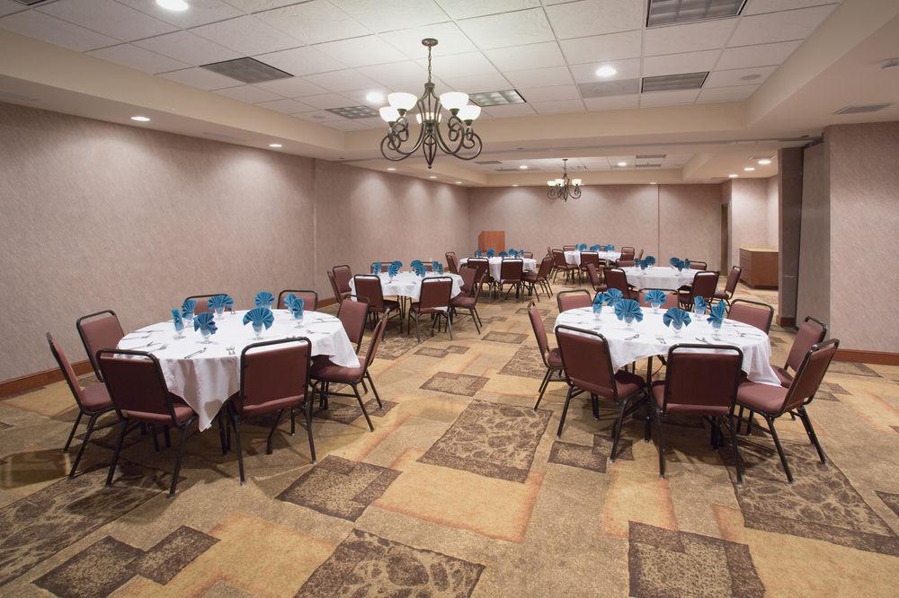 Holiday Inn Express & Suites Trinidad By Ihg エクステリア 写真